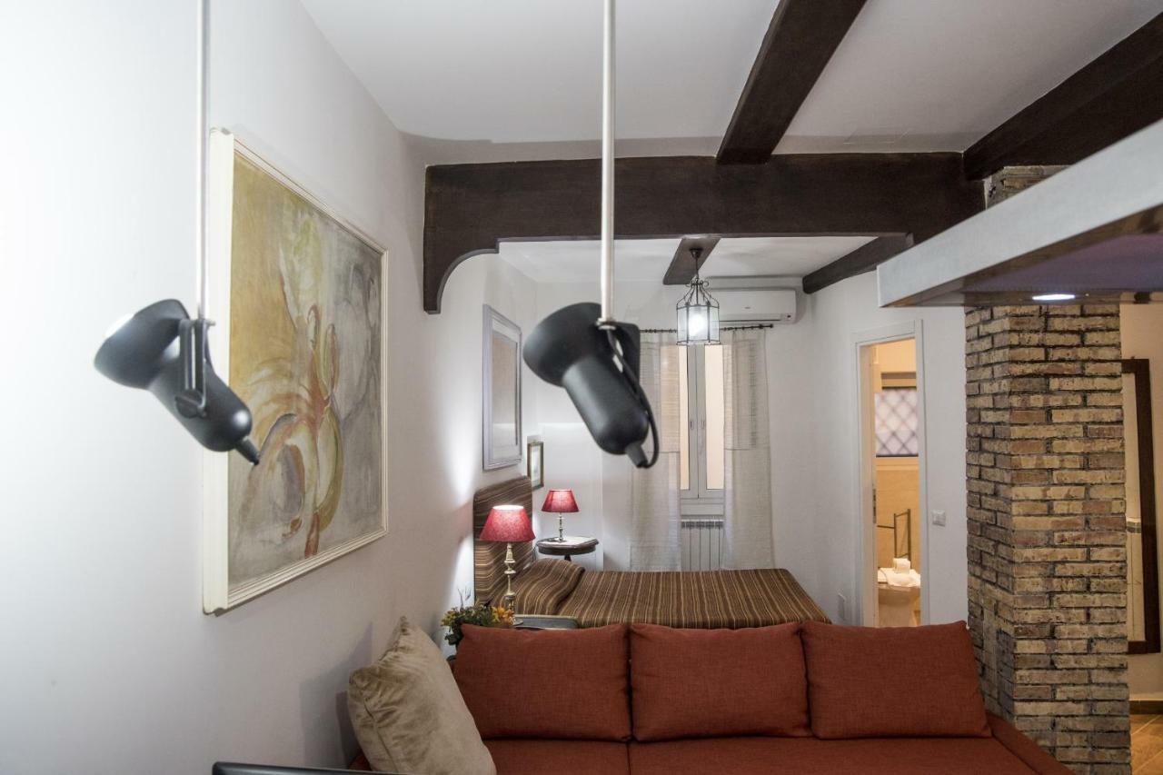 Campo De' Fiori Apartment Roma Ngoại thất bức ảnh